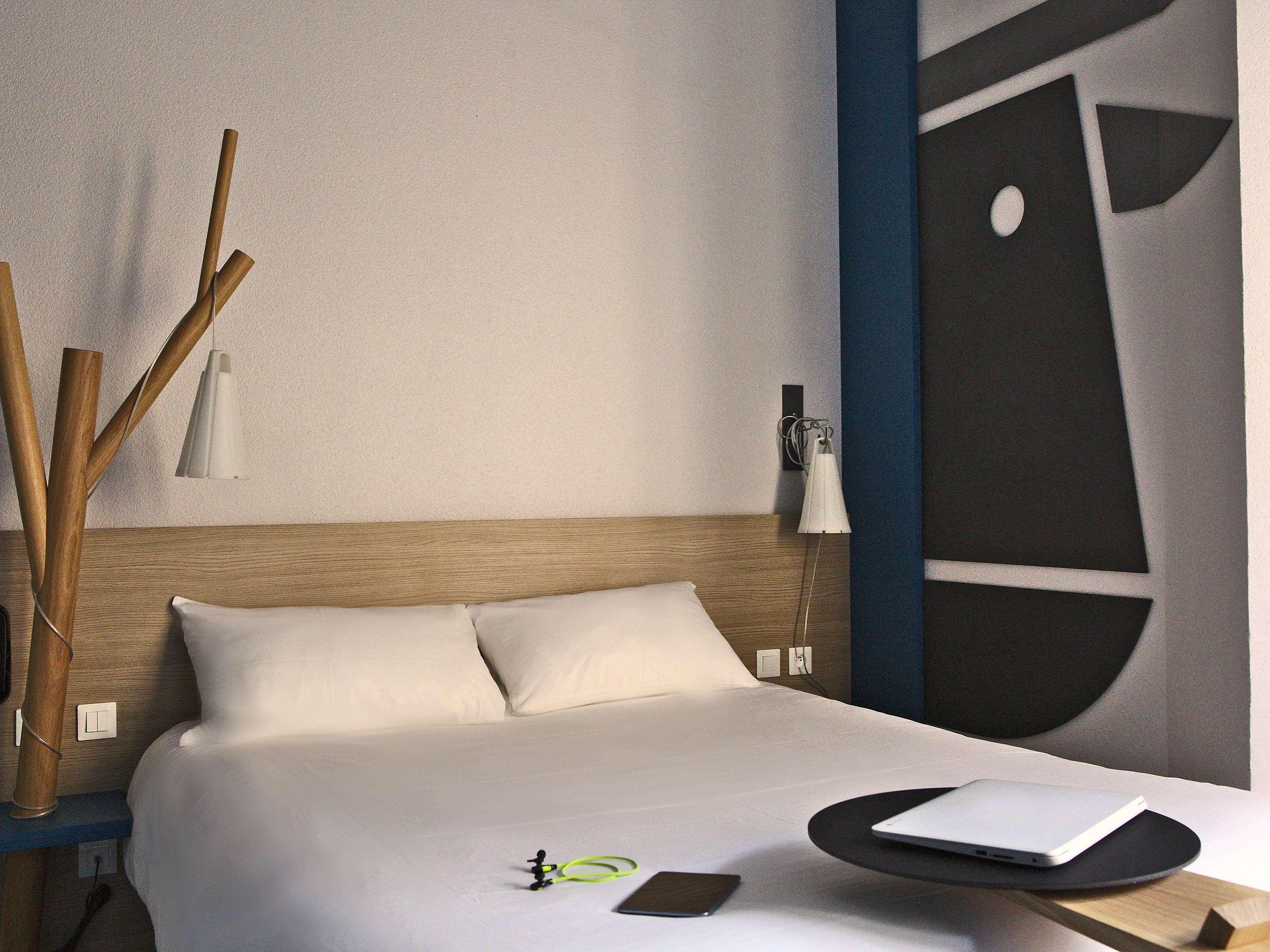 Hotel Ibis Styles Moulins Centre Exterior foto