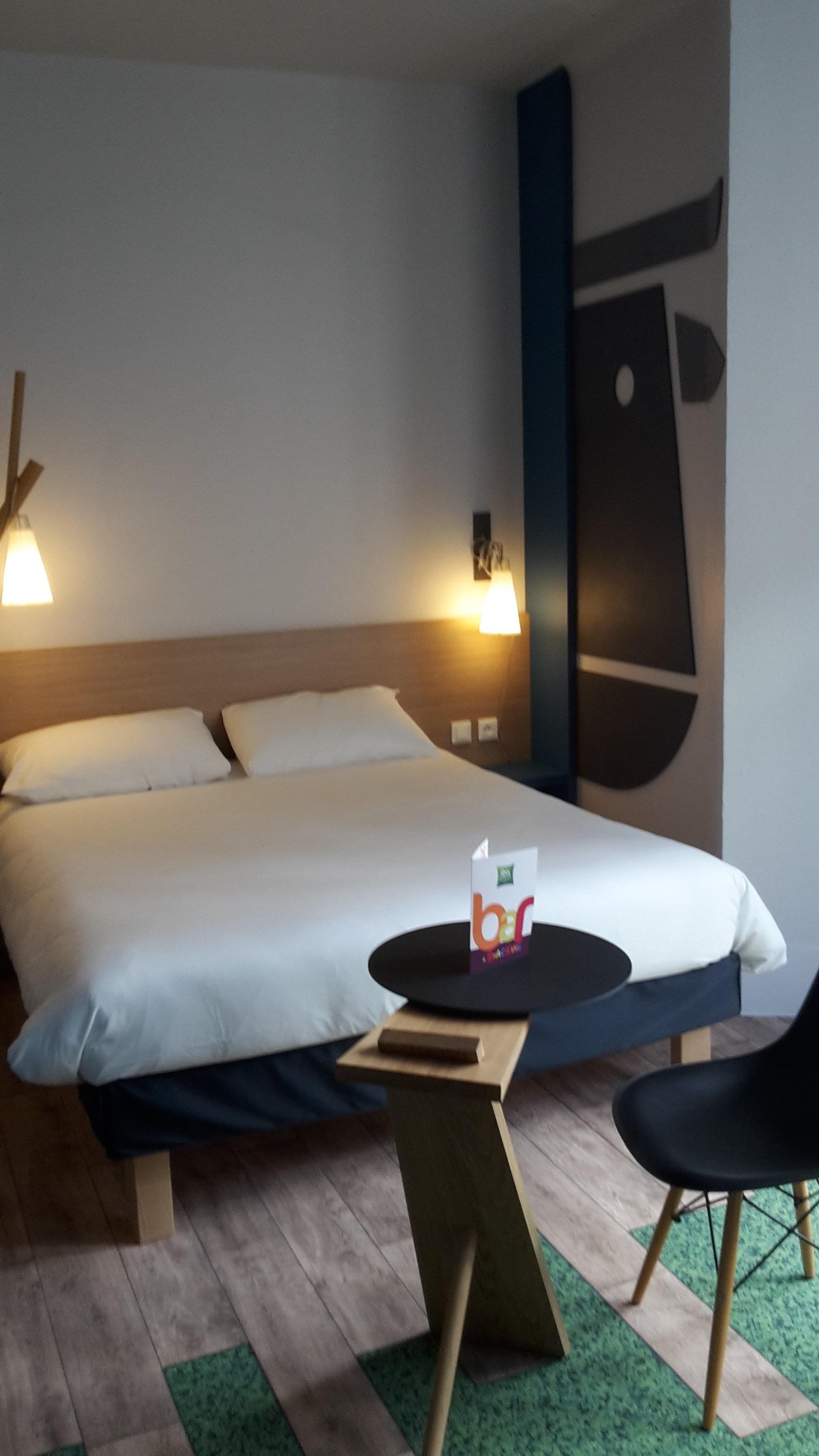 Hotel Ibis Styles Moulins Centre Exterior foto