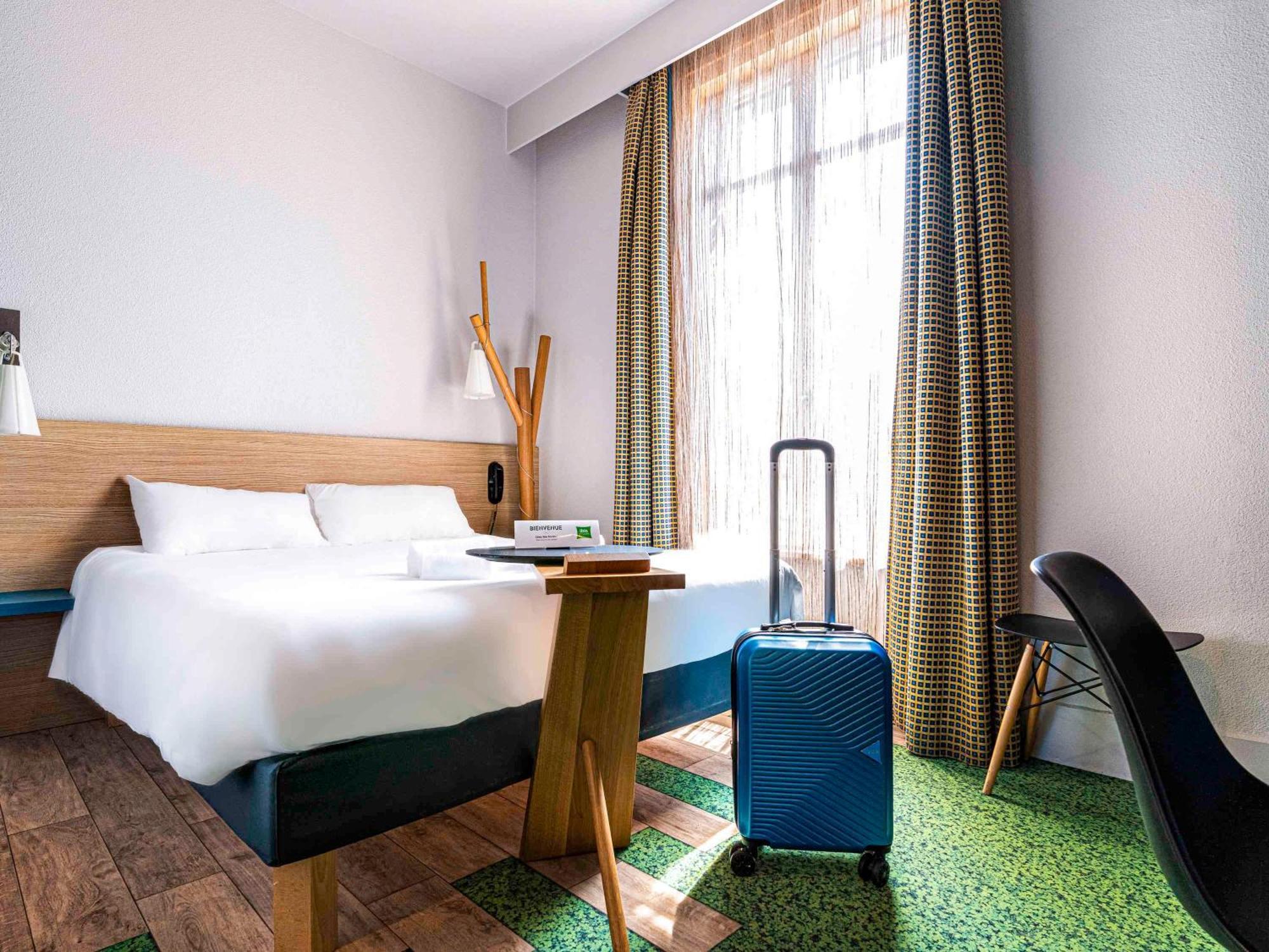 Hotel Ibis Styles Moulins Centre Exterior foto
