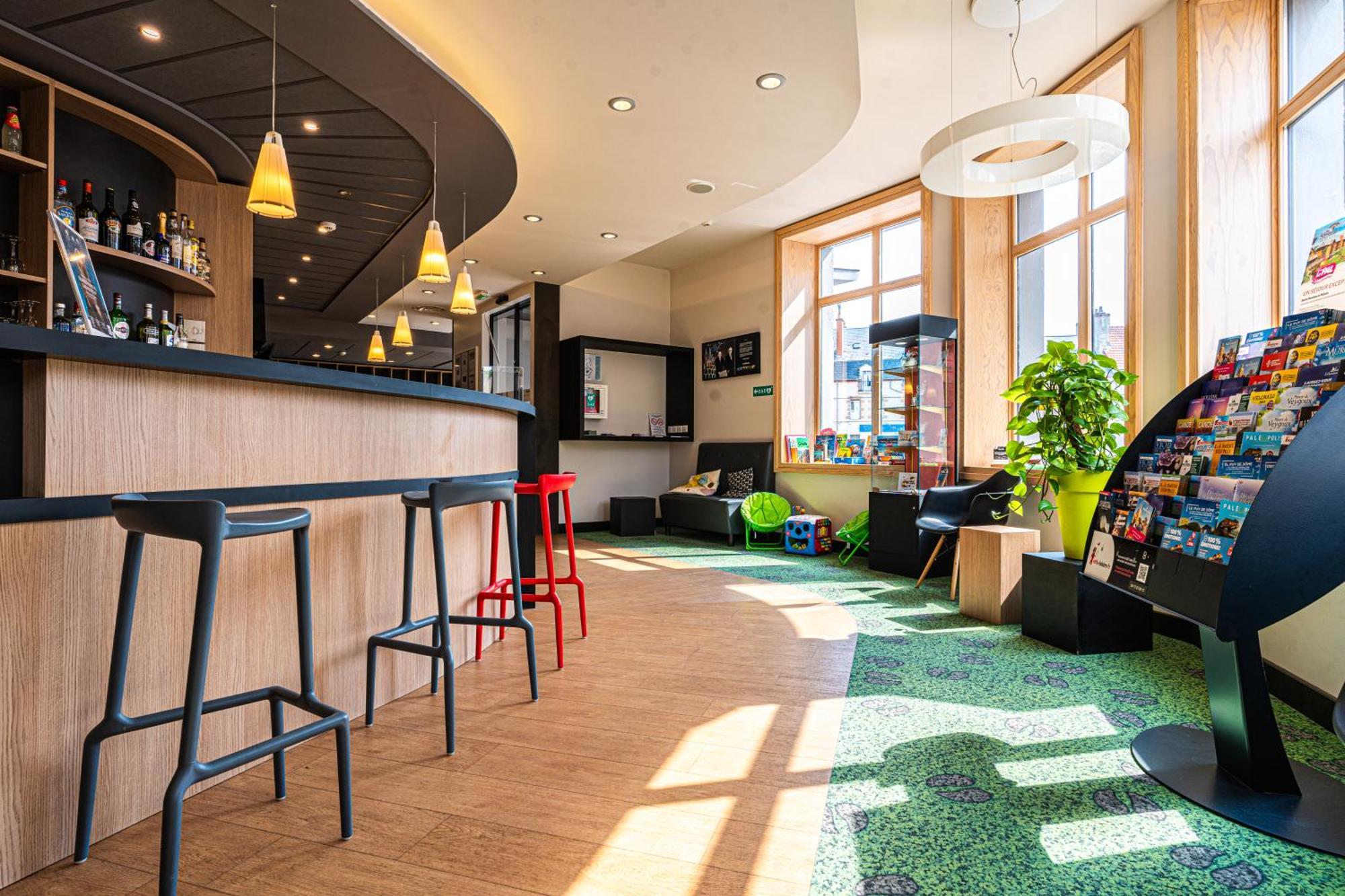 Hotel Ibis Styles Moulins Centre Exterior foto